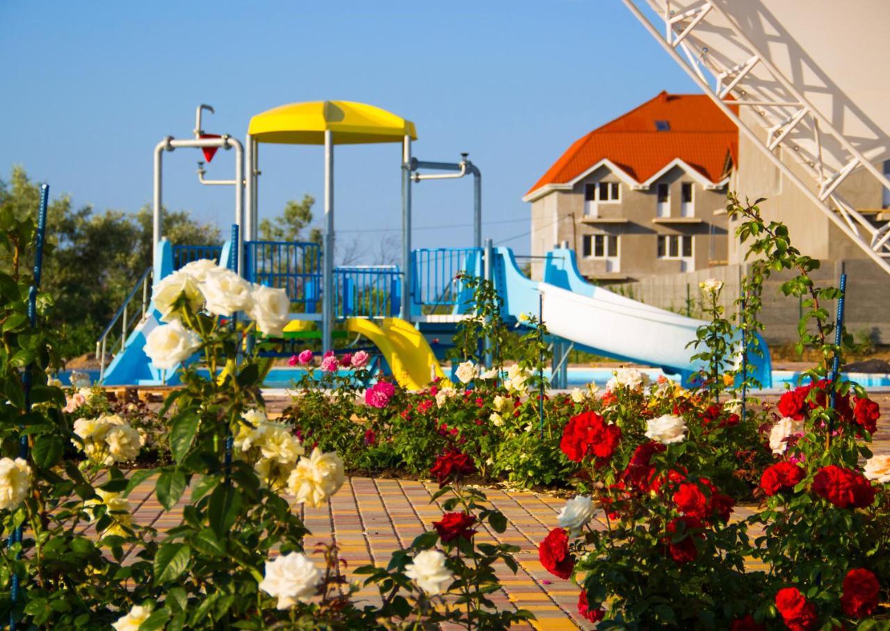 Hotel Promenad Zatoka Exteriér fotografie